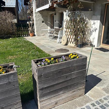 Dans Hameau, Pres Des Pistes Logement De Plein Pied Au Calme Taninges Extérieur photo